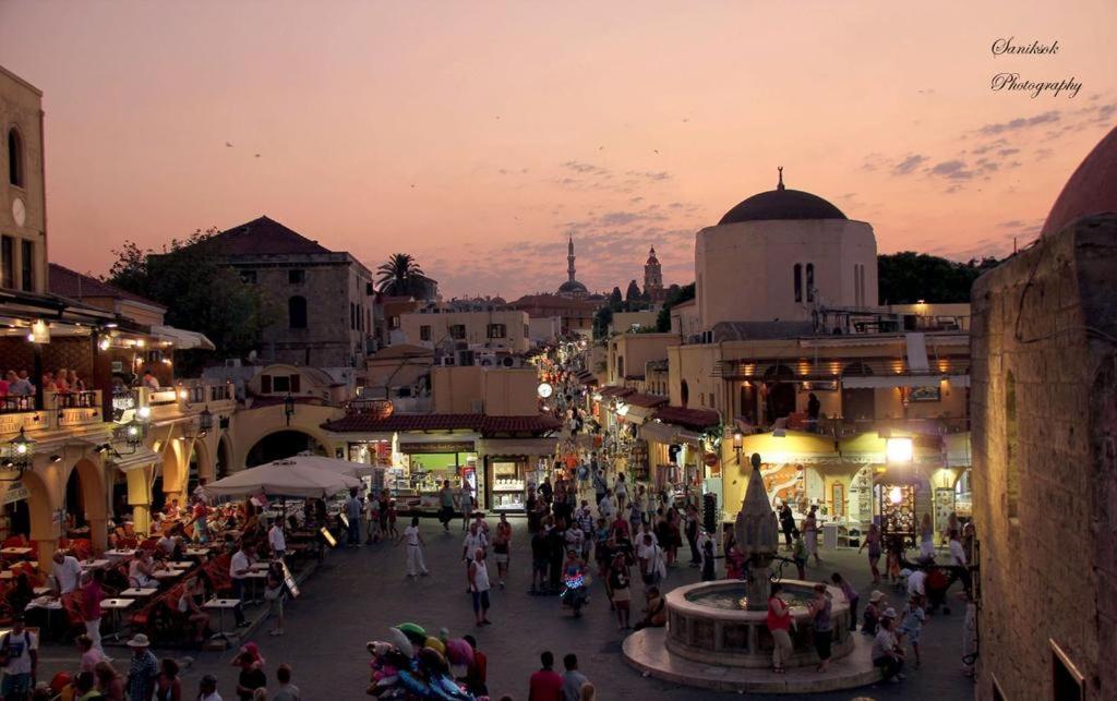The Old Town Neighbourhood Apartment Rhodes City Bagian luar foto